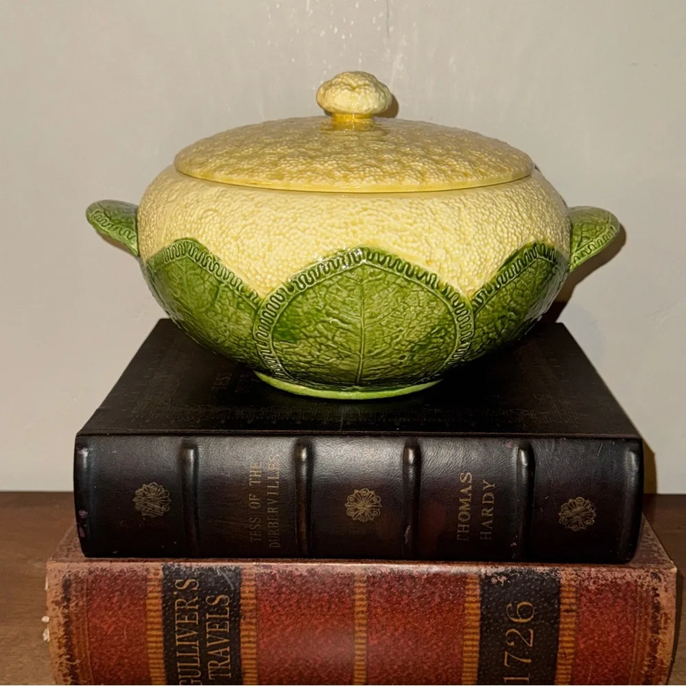 Vintage Cauliflower Ceramic Soup Tureen Cauliflora by JSC Bohemian Cottage